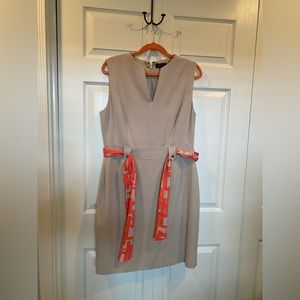 Absolutely Fabulous Tahari Shift Dress 👗